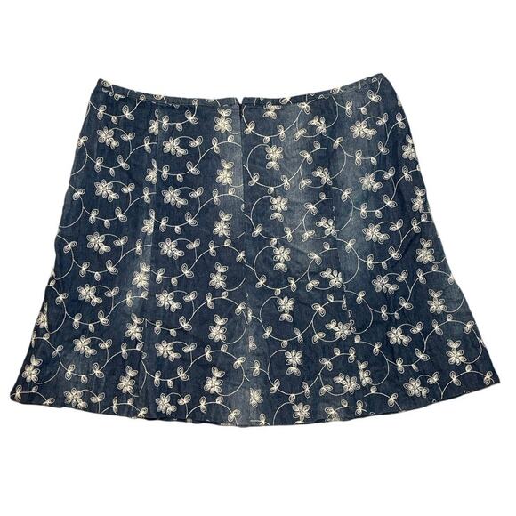 Tribal Vintage Embroidered Denim Skirt 100% Cotton Size 16 - Picture 2 of 6